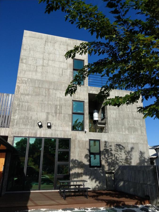 350 Lodge T'ai-tung Exteriör bild