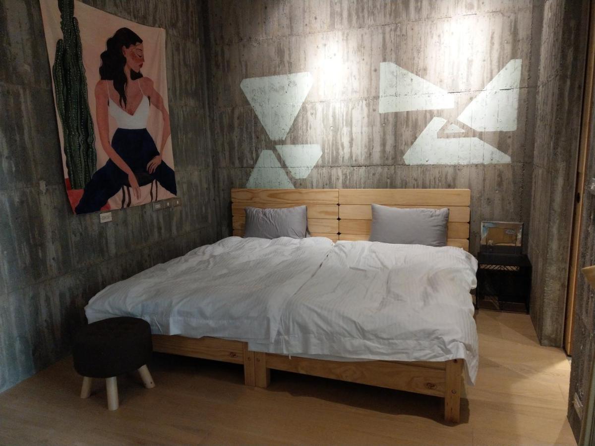 350 Lodge T'ai-tung Exteriör bild